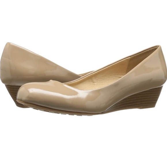 Chinese Laundry Marcie Women's Nude Patent Wedges - Picture 8 of 11